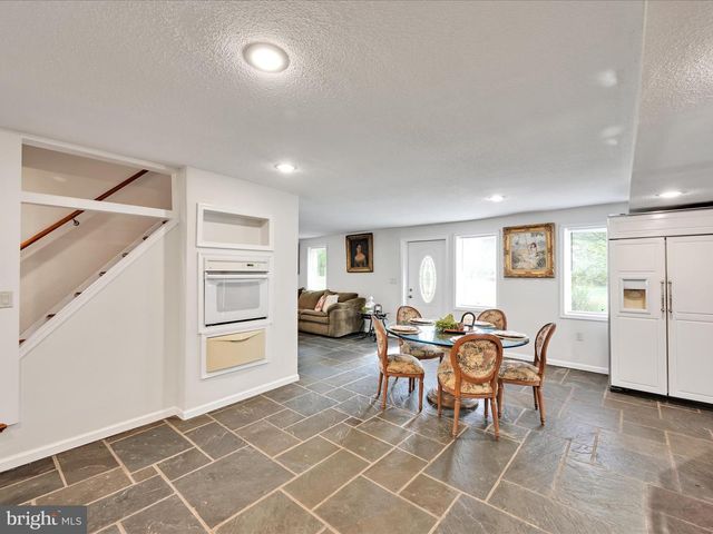 742 POWER RD, Manheim, PA 17545
