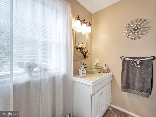 742 POWER RD, Manheim, PA 17545