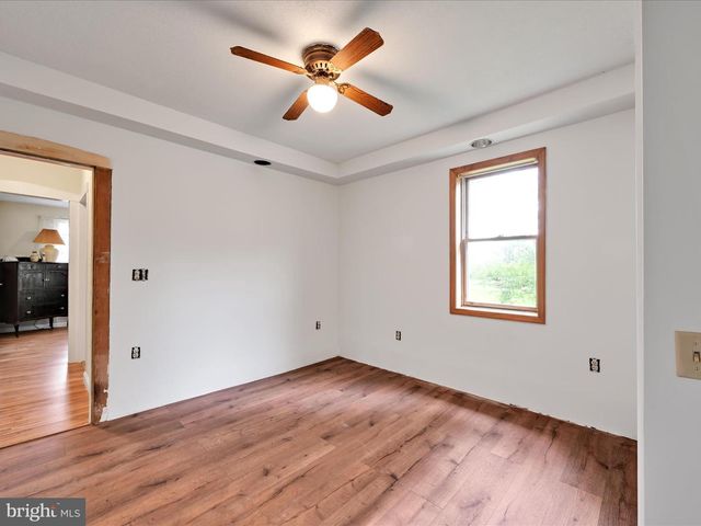 742 POWER RD, Manheim, PA 17545