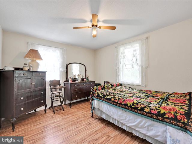 742 POWER RD, Manheim, PA 17545