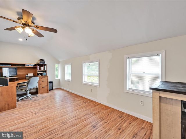 742 POWER RD, Manheim, PA 17545