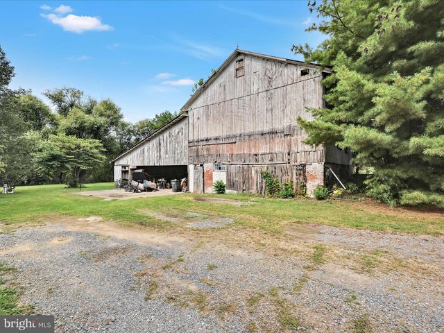 742 POWER RD, Manheim, PA 17545