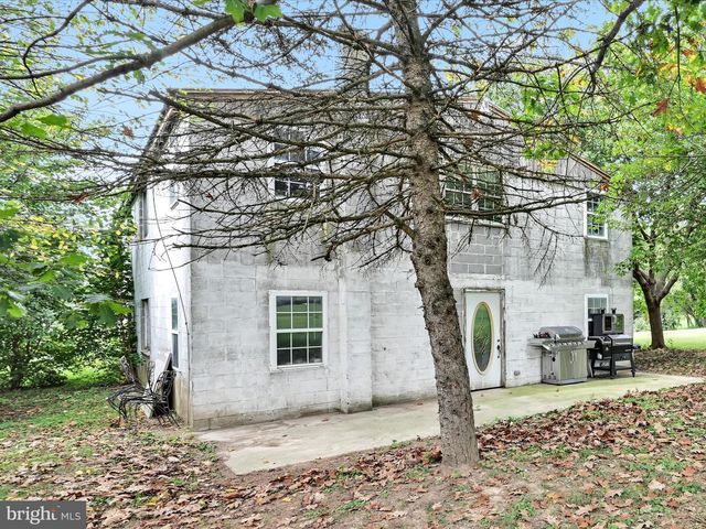 742 POWER RD, Manheim, PA 17545