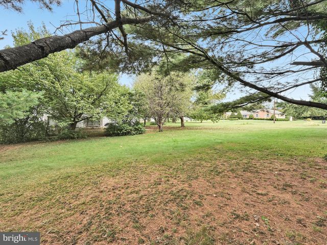742 POWER RD, Manheim, PA 17545