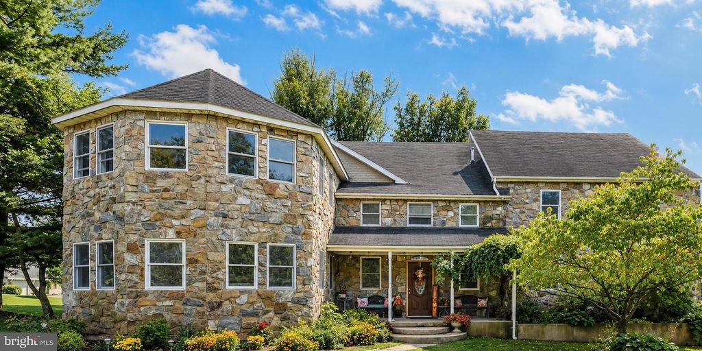 742 POWER RD, Manheim, PA 17545