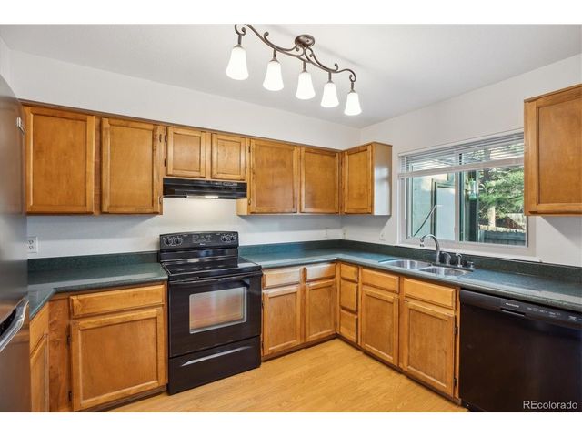 18508 E Whitaker Cir D, Aurora, CO 80015