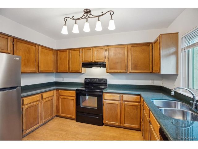 18508 E Whitaker Cir D, Aurora, CO 80015
