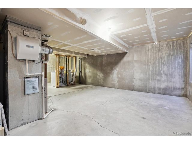 18508 E Whitaker Cir D, Aurora, CO 80015
