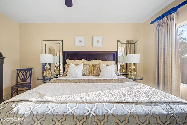 8730 N Walter Hagen Drive, Tucson, AZ 85742