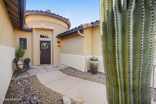 8730 N Walter Hagen Drive, Tucson, AZ 85742