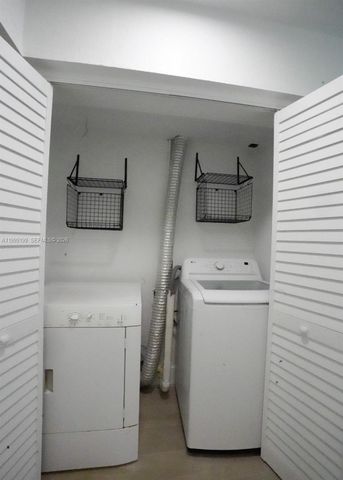 530 SE 2nd Ave F2, Deerfield Beach, FL 33441