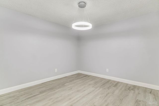 5855 Scotland Rd, Pensacola, FL 32526