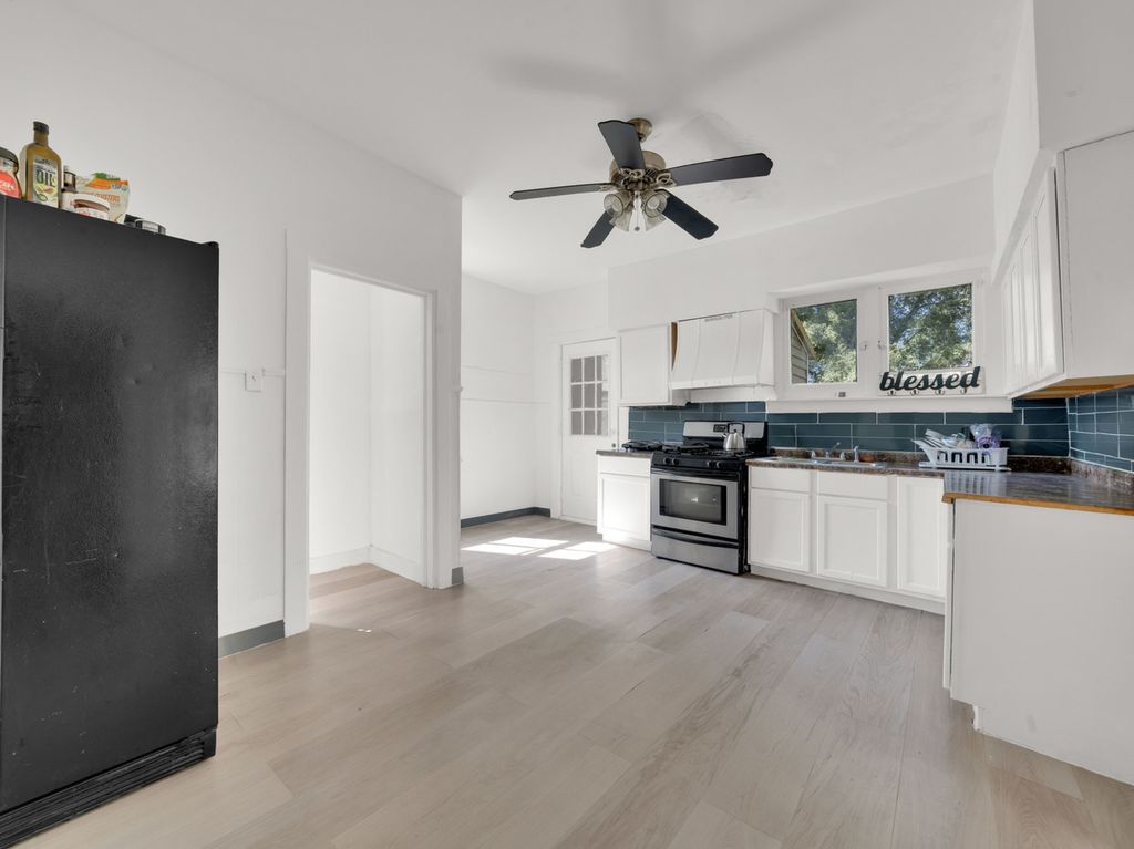 11548 S State Street, Chicago, IL 60628 — photo 4