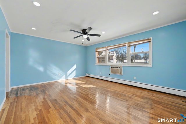 81 Cherry Hill Drive 1B, Bridgeport, CT 06606