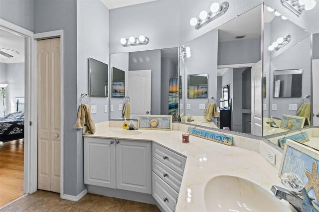 2709 VIA CIPRIANI 532B, Clearwater, FL 33764