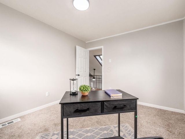 2471 Sunbury Road, Columbus, OH 43219