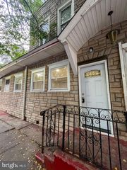 200 FULTON ST, Trenton, NJ 08611