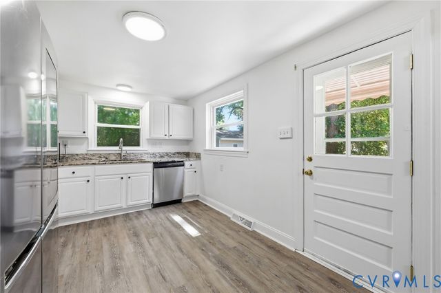1634 Hungary Rd, Henrico, VA 23228