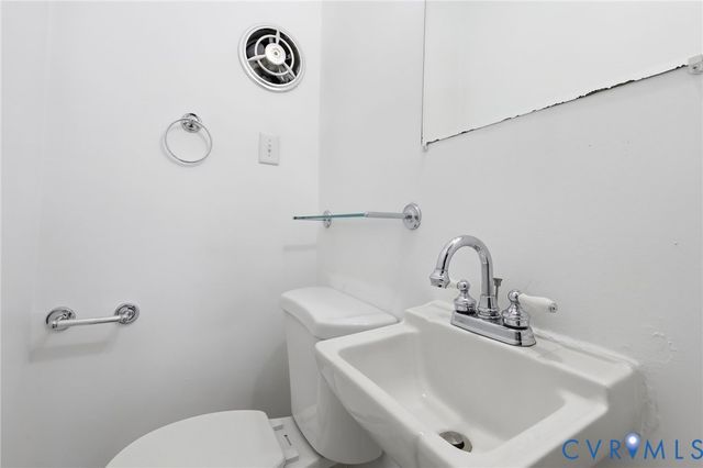 1634 Hungary Rd, Henrico, VA 23228