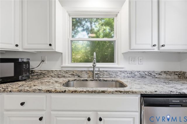 1634 Hungary Rd, Henrico, VA 23228