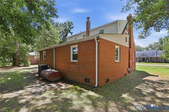 1634 Hungary Rd, Henrico, VA 23228