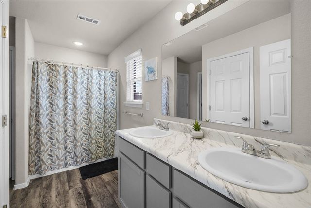 4204 Lexington Avenue, Bentonville, AR 72713