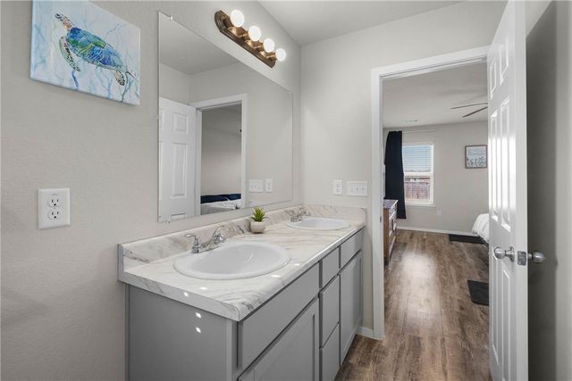 4204 Lexington Avenue, Bentonville, AR 72713