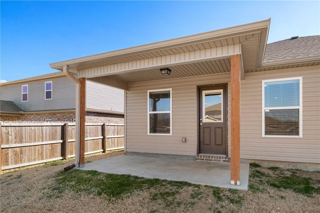 4204 Lexington Avenue, Bentonville, AR 72713