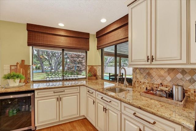 11214 LEPRECHAUN DRIVE, Riverview, FL 33569