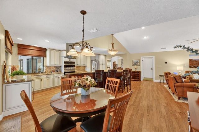 11214 LEPRECHAUN DRIVE, Riverview, FL 33569