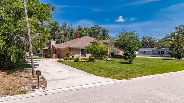 11214 LEPRECHAUN DRIVE, Riverview, FL 33569