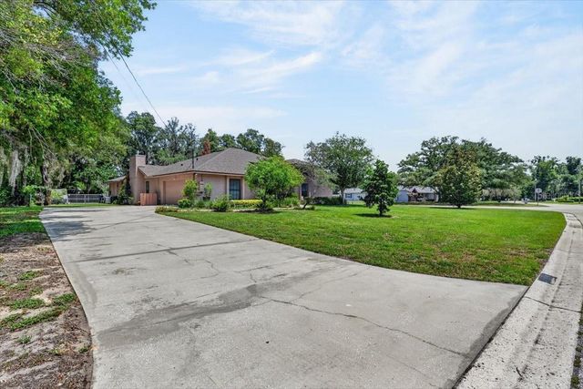 11214 LEPRECHAUN DRIVE, Riverview, FL 33569