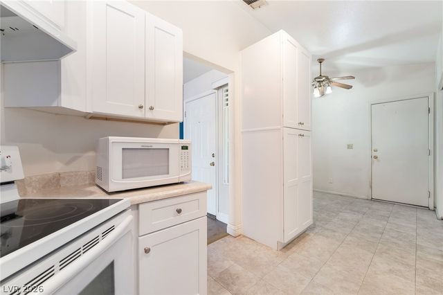 2817 Painted Rose Lane, Henderson, NV 89074