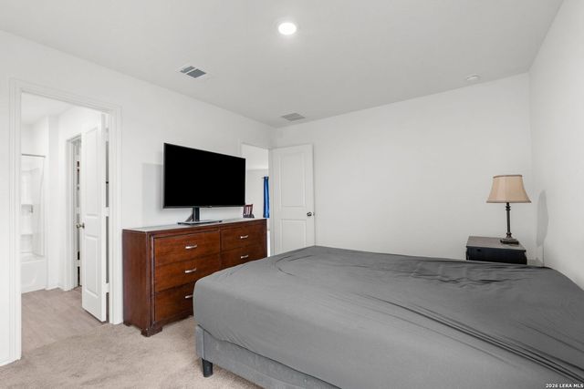 7235 Eclipse Place, San Antonio, TX 78252