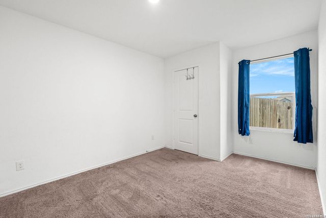 7235 Eclipse Place, San Antonio, TX 78252