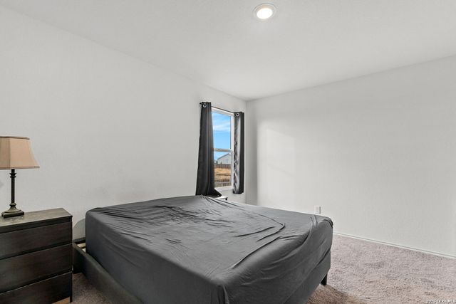 7235 Eclipse Place, San Antonio, TX 78252