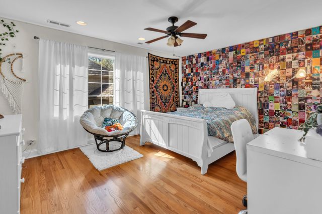 1774 Rogers Avenue, Glenview, IL 60025