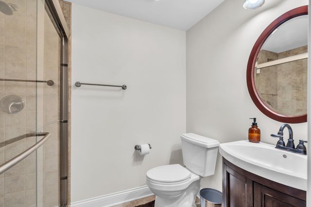 1774 Rogers Avenue, Glenview, IL 60025