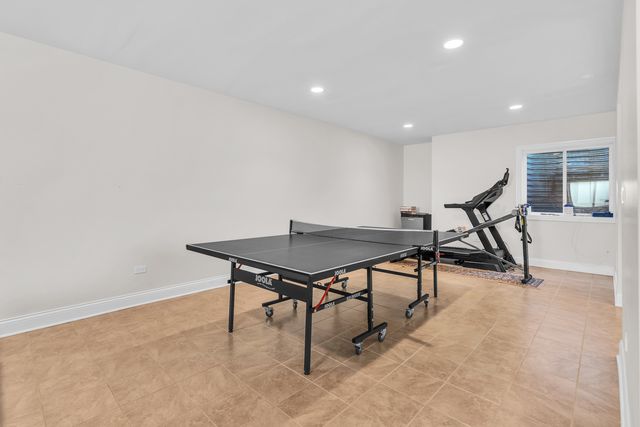 1774 Rogers Avenue, Glenview, IL 60025