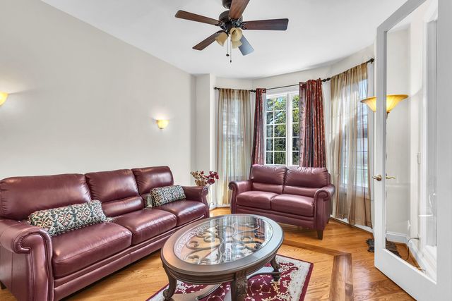 1774 Rogers Avenue, Glenview, IL 60025