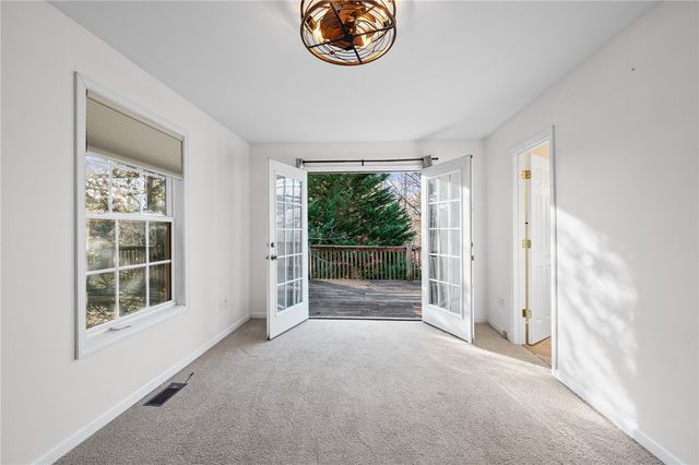 203 Dodgins Lane, Seneca, SC 29672