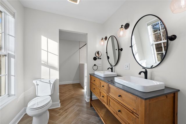 203 Dodgins Lane, Seneca, SC 29672