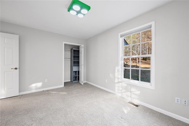 203 Dodgins Lane, Seneca, SC 29672