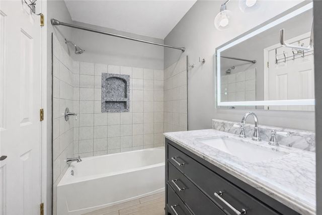 203 Dodgins Lane, Seneca, SC 29672