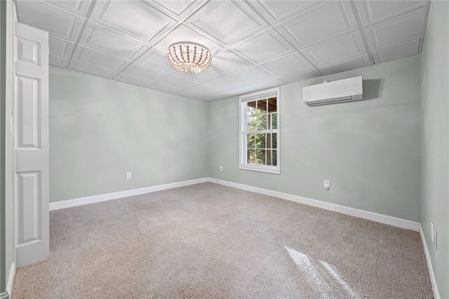 203 Dodgins Lane, Seneca, SC 29672