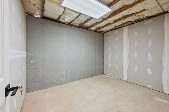 203 Dodgins Lane, Seneca, SC 29672