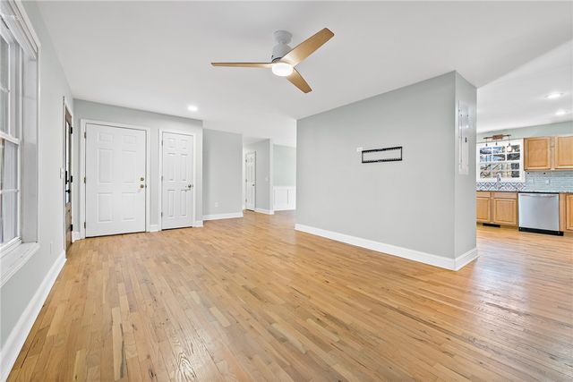 203 Dodgins Lane, Seneca, SC 29672