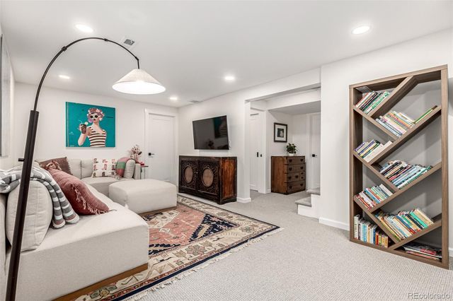 1542 S Ogden Street, Denver, CO 80210