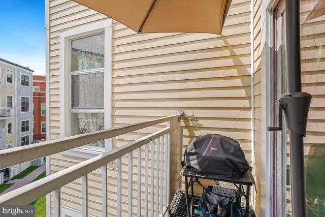 343 CEDAR ST NW #316, Washington, DC 20012