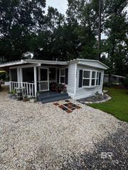 1225 Chagrin Drive, Lillian, AL 36549